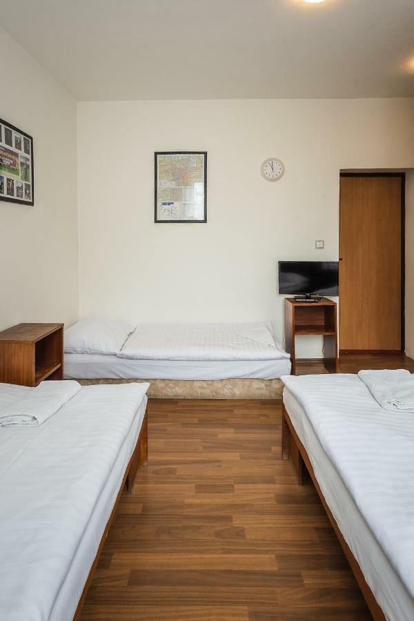 Alexander 2* Prague