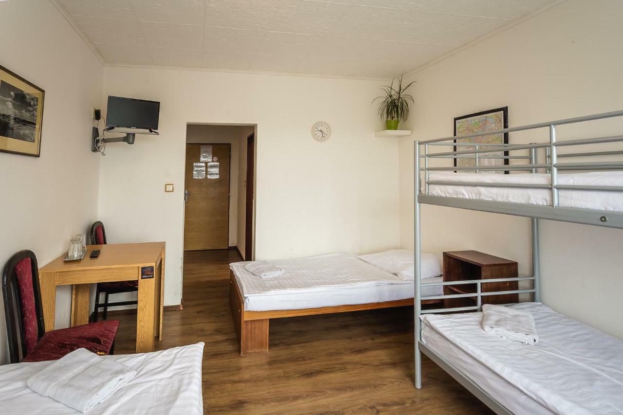 Hotel Alexander 2*